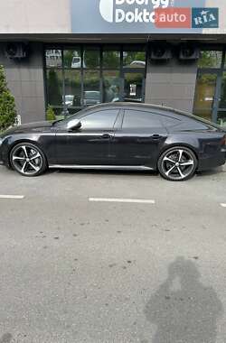 Лифтбек Audi RS7 Sportback 2014 в Киеве Лифтбек Audi RS7 Sportback 2014 в Киеве