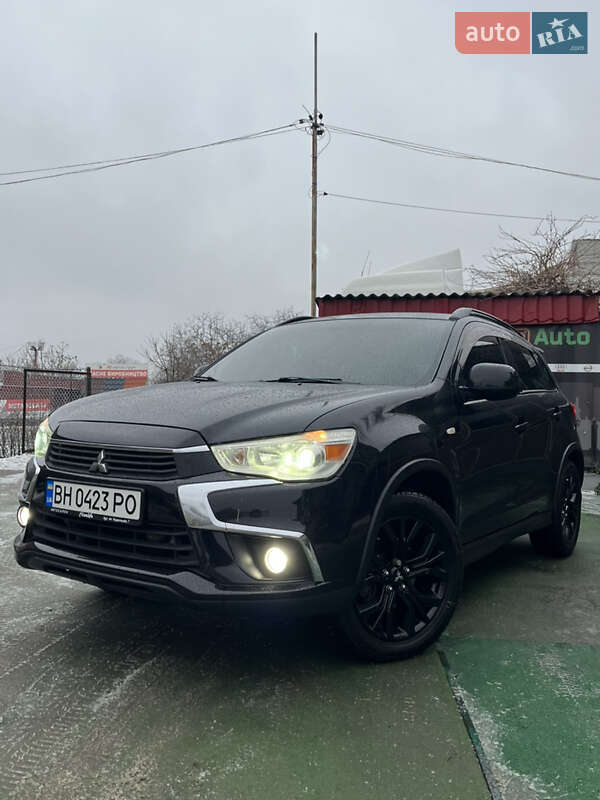 Внедорожник / Кроссовер Mitsubishi RVR 2017 в Одессе