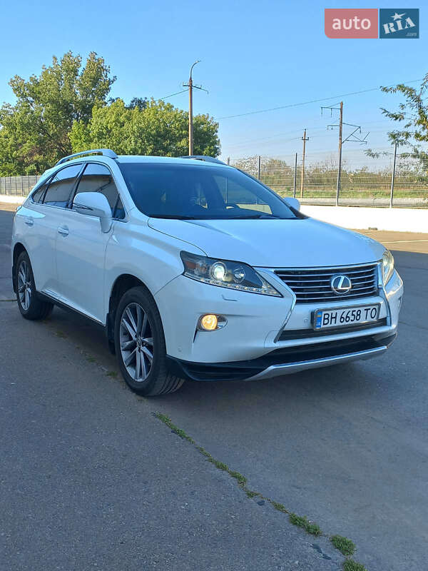 Внедорожник / Кроссовер Lexus RX 2014 в Белгороде-Днестровском