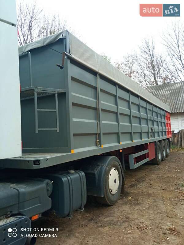 Бортовой полуприцеп Schmitz S-01 2000 в Виннице