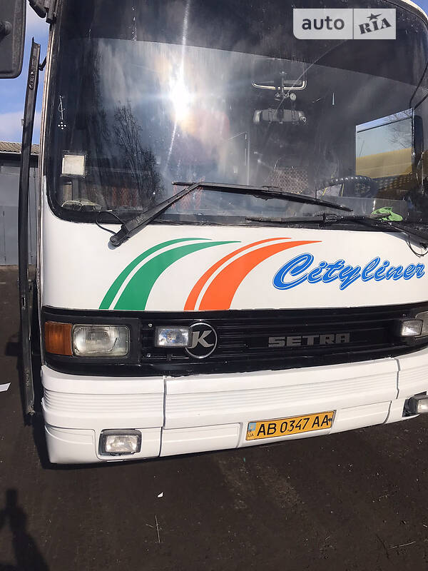 Туристичний / Міжміський автобус Setra S 215 1993 в Вінниці Туристичний / Міжміський автобус Setra S 215 1993 в Вінниці