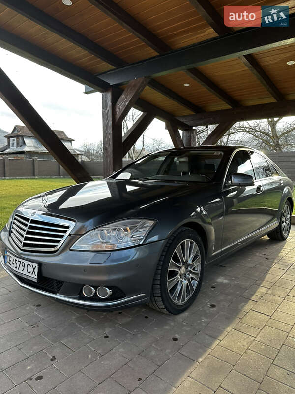 Седан Mercedes-Benz S-Class 2009 в Вижниці Седан Mercedes-Benz S-Class 2009 в Вижниці