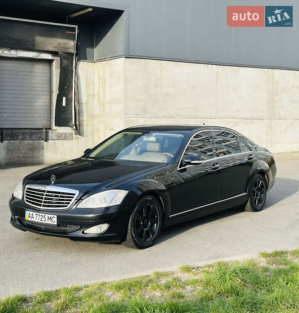 Седан Mercedes-Benz S-Class 2008 в Киеве Седан Mercedes-Benz S-Class 2008 в Киеве