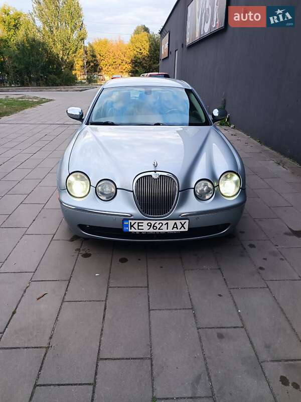 Седан Jaguar S-Type 2007 в Дніпрі