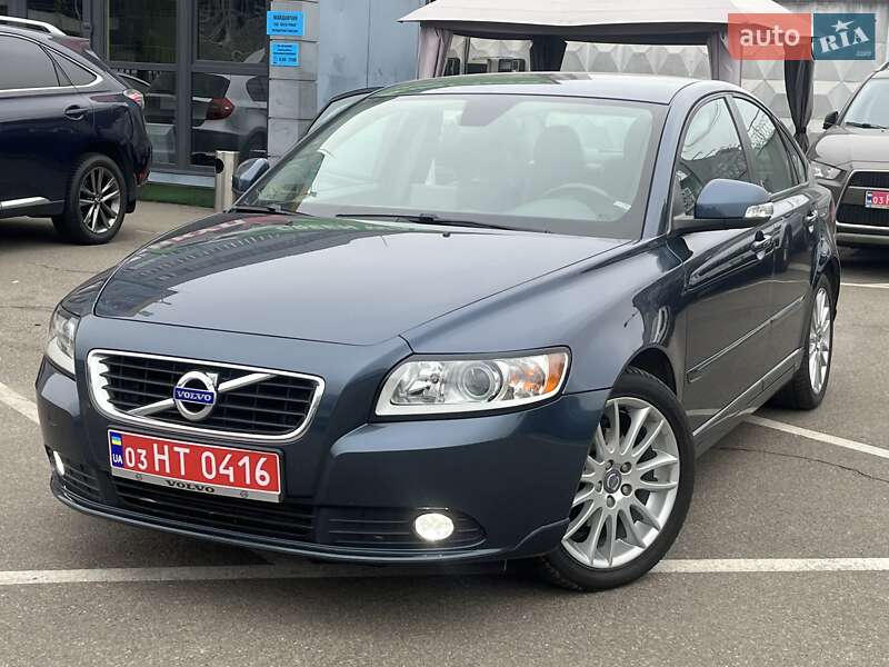 Седан Volvo S40 2011 в Києві
