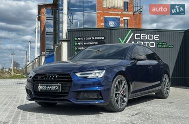 Седан Audi S4 2017 в Львові