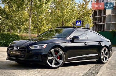 Купе Audi S5 2019 в Киеве
