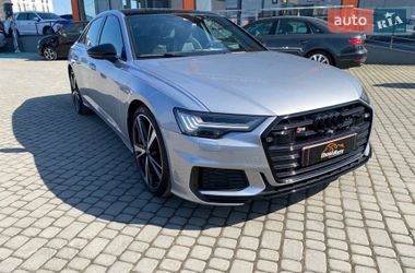 Седан Audi S6 2023 в Львове