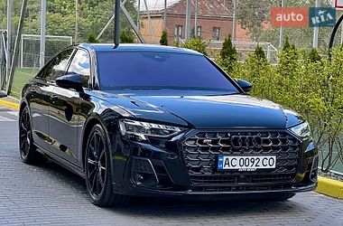 Седан Audi S8 2023 в Дніпрі