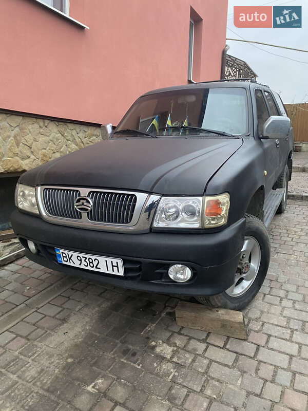 Внедорожник / Кроссовер Great Wall Safe 2005 в Ровно Внедорожник / Кроссовер Great Wall Safe 2005 в Ровно