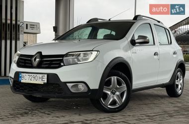 Хэтчбек Renault Sandero StepWay 2018 в Хмельницком