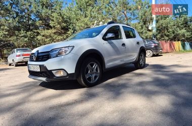 Хэтчбек Renault Sandero StepWay 2021 в Киеве