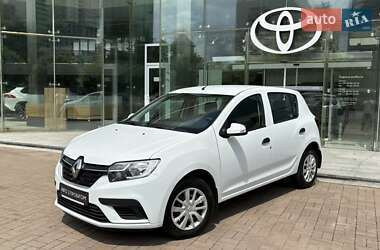 Хэтчбек Renault Sandero 2020 в Киеве