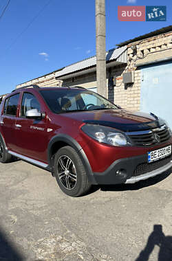 Хетчбек Renault Sandero 2011 в Миколаєві