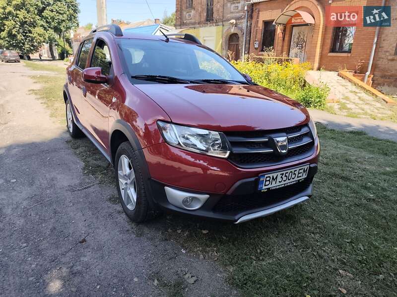 Хэтчбек Dacia Sandero 2014 в Ромнах Хэтчбек Dacia Sandero 2014 в Ромнах