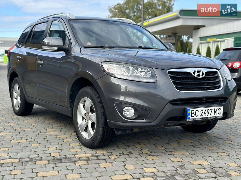 Внедорожник / Кроссовер Hyundai Santa FE 2010 в Самборе