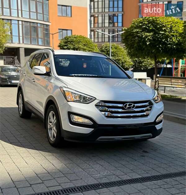 Позашляховик / Кросовер Hyundai Santa FE 2013 в Івано-Франківську Позашляховик / Кросовер Hyundai Santa FE 2013 в Івано-Франківську