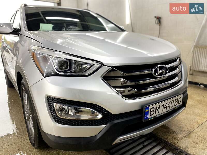 Внедорожник / Кроссовер Hyundai Santa FE 2014 в Сумах