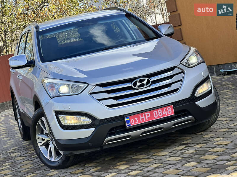 Внедорожник / Кроссовер Hyundai Santa FE 2013 в Ивано-Франковске Внедорожник / Кроссовер Hyundai Santa FE 2013 в Ивано-Франковске