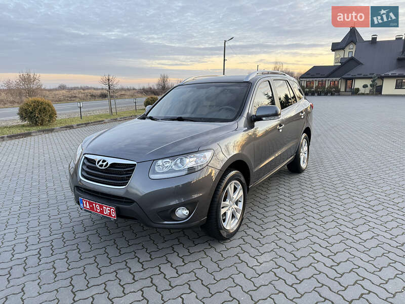 Позашляховик / Кросовер Hyundai Santa FE 2011 в Коломиї