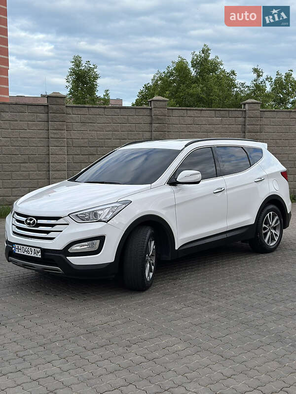 Внедорожник / Кроссовер Hyundai Santa FE 2012 в Виннице