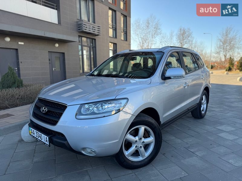 Позашляховик / Кросовер Hyundai Santa FE 2008 в Києві Позашляховик / Кросовер Hyundai Santa FE 2008 в Києві