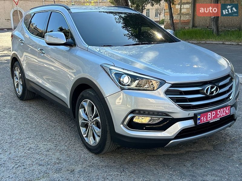 Позашляховик / Кросовер Hyundai Santa FE 2013 в Чорноморську