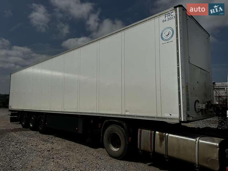 Рефрижератор полуприцеп Schmitz Cargobull SCB S3B 2013 в Заставной
