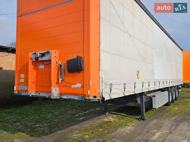 Тентованный борт (штора) - полуприцеп Schmitz Cargobull SCB S3T 2013 в Шептицькому
