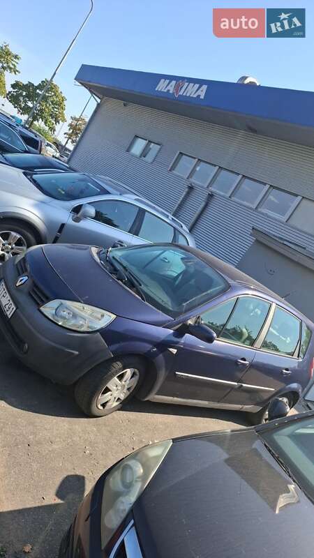 Минивэн Renault Scenic 2004 в Нетешине