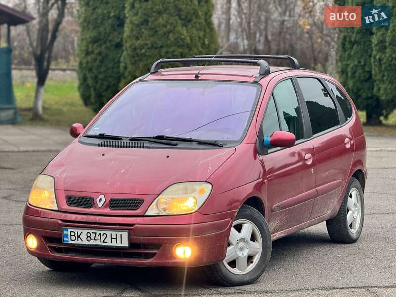 Минивэн Renault Scenic 2002 в Хусте