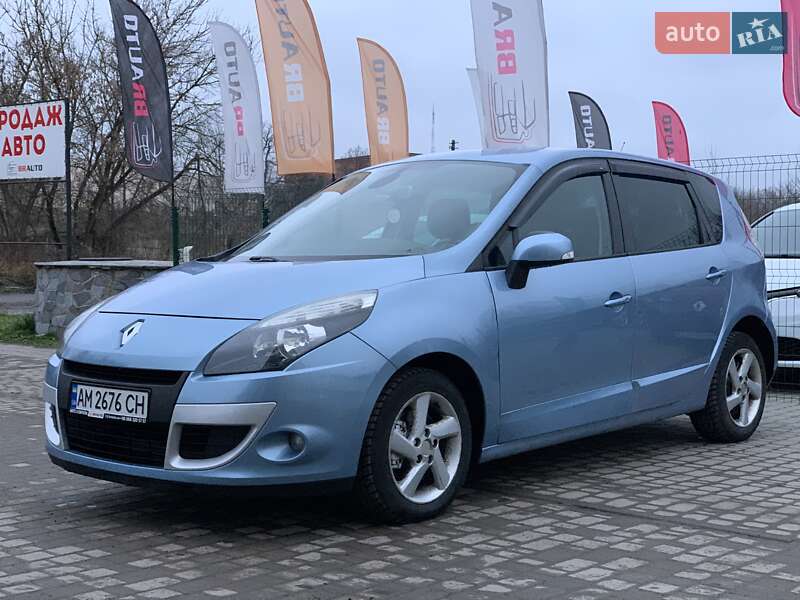 Минивэн Renault Scenic 2011 в Бердичеве