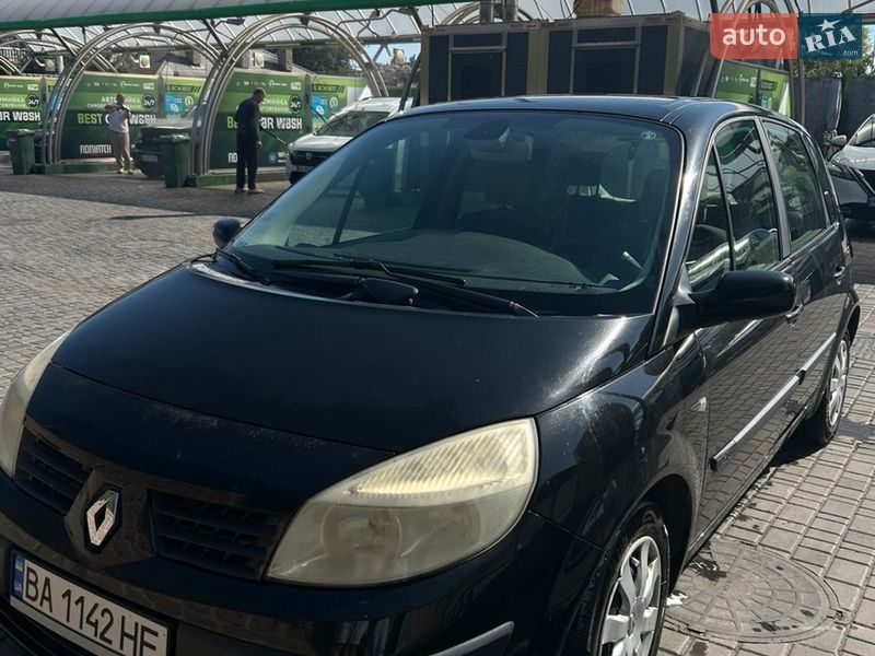 Минивэн Renault Scenic 2004 в Кропивницком Минивэн Renault Scenic 2004 в Кропивницком