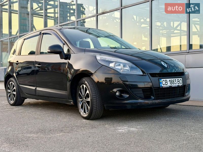 Минивэн Renault Scenic 2011 в Киеве