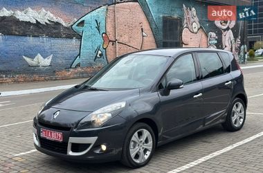 Мінівен Renault Scenic 2010 в Луцьку