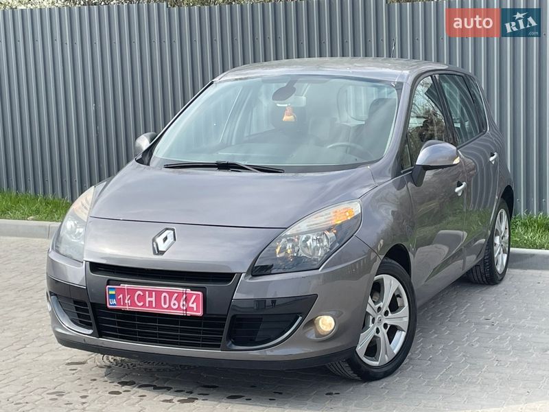 Мінівен Renault Scenic 2010 в Меденичах