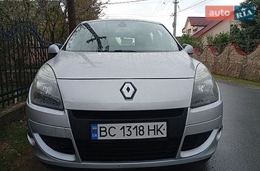 Минивэн Renault Scenic 2010 в Самборе