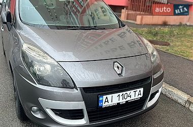 Мінівен Renault Scenic 2009 в Броварах