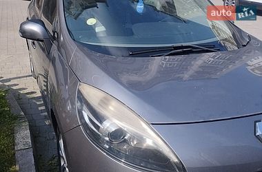 Мінівен Renault Scenic 2013 в Івано-Франківську