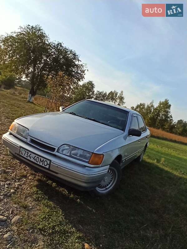 Седан Ford Scorpio 1990 в Черновцах