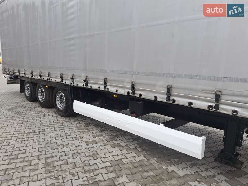 Тентованный борт (штора) - полуприцеп Krone SD 2012 в Львове Тентованный борт (штора) - полуприцеп Krone SD 2012 в Львове