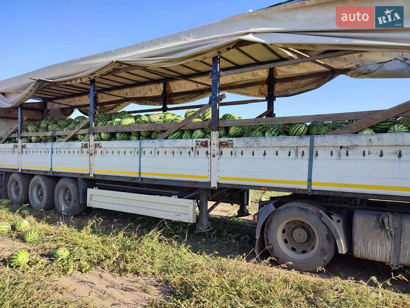 Бортовой полуприцеп Krone SDP 27 2001 в Житомире Бортовой полуприцеп Krone SDP 27 2001 в Житомире