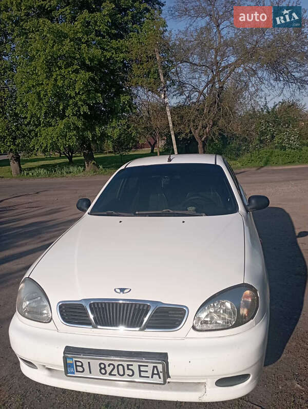 Седан Daewoo Sens 2005 в Гадячі