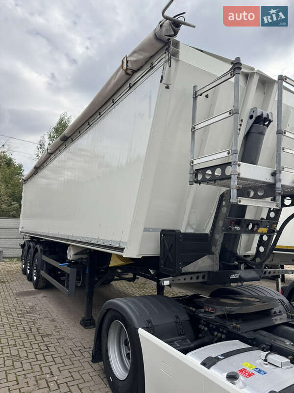 Зерновоз - полуприцеп Schmitz Cargobull SGF S3 2019 в Виннице