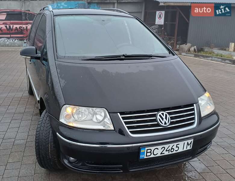 Минивэн Volkswagen Sharan 2008 в Дрогобыче