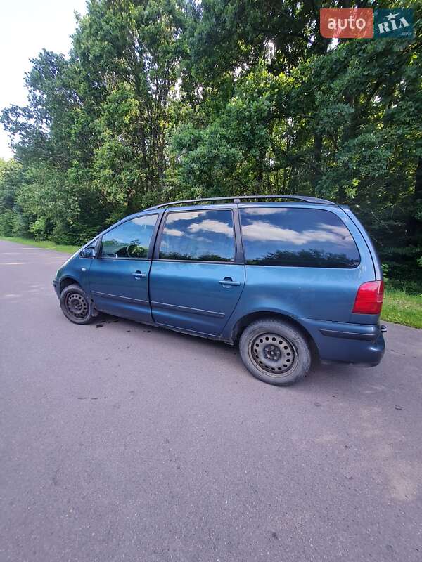 Минивэн Volkswagen Sharan 2002 в Шептицькому Минивэн Volkswagen Sharan 2002 в Шептицькому