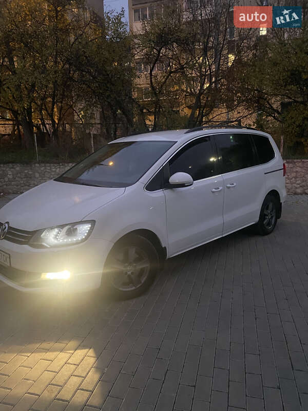 Минивэн Volkswagen Sharan 2011 в Тернополе