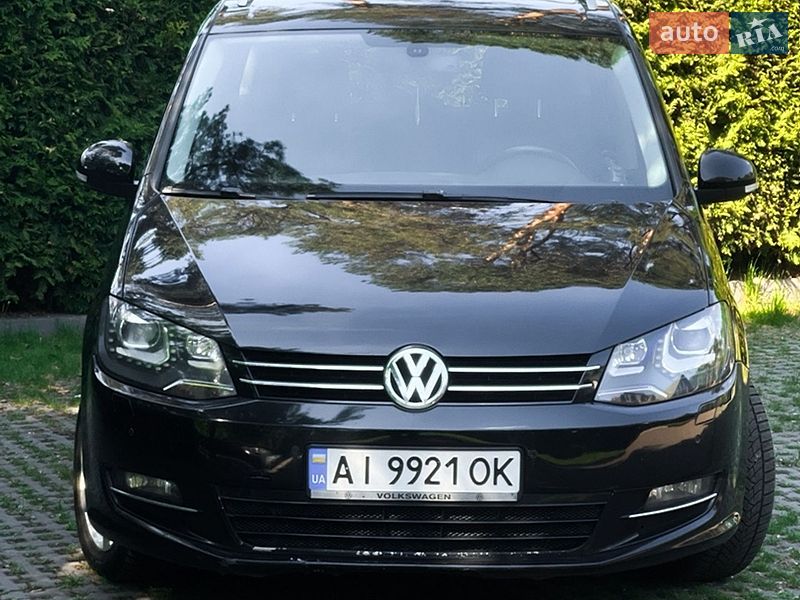 Минивэн Volkswagen Sharan 2013 в Киеве