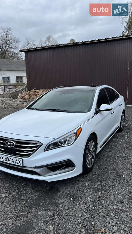 Седан Hyundai Sonata 2016 в Сахновщине