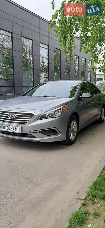 Седан Hyundai Sonata 2015 в Львове